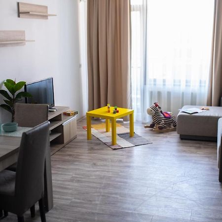 Nor Apartments Summerland Mamaia Kültér fotó