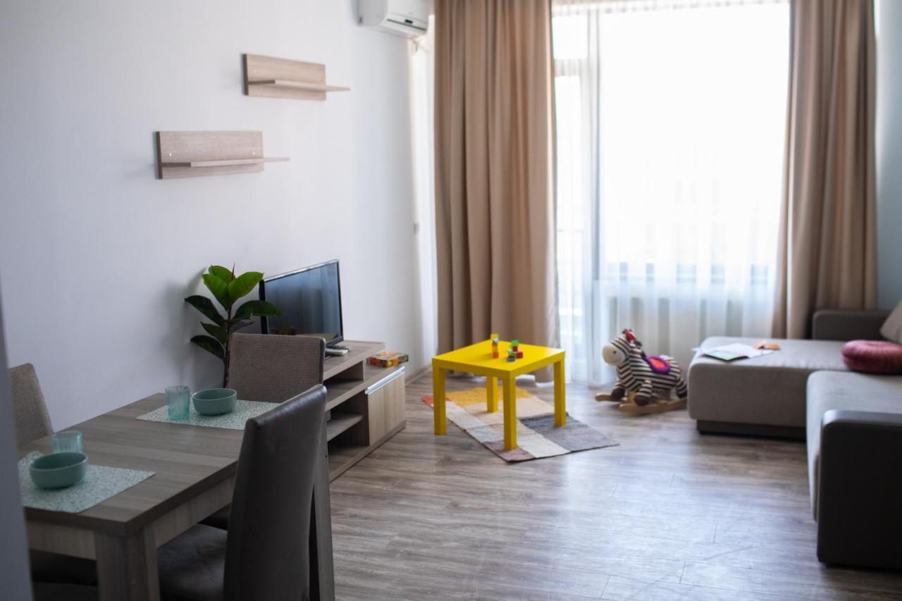 Nor Apartments Summerland Mamaia Kültér fotó