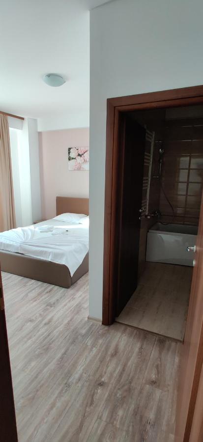 Nor Apartments Summerland Mamaia Kültér fotó