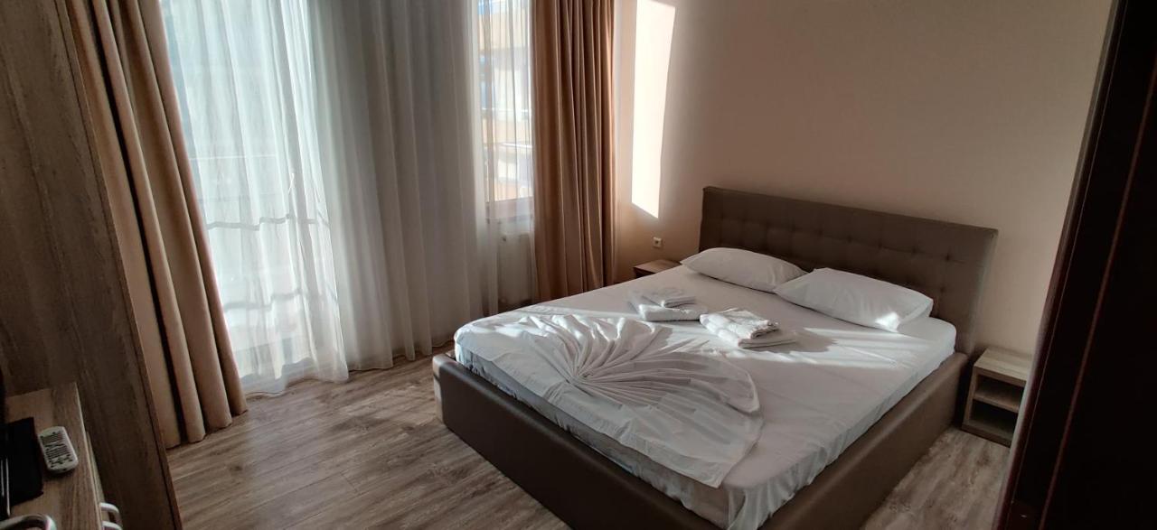 Nor Apartments Summerland Mamaia Kültér fotó