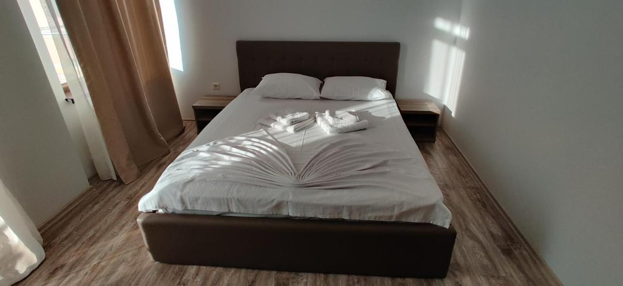 Nor Apartments Summerland Mamaia Kültér fotó