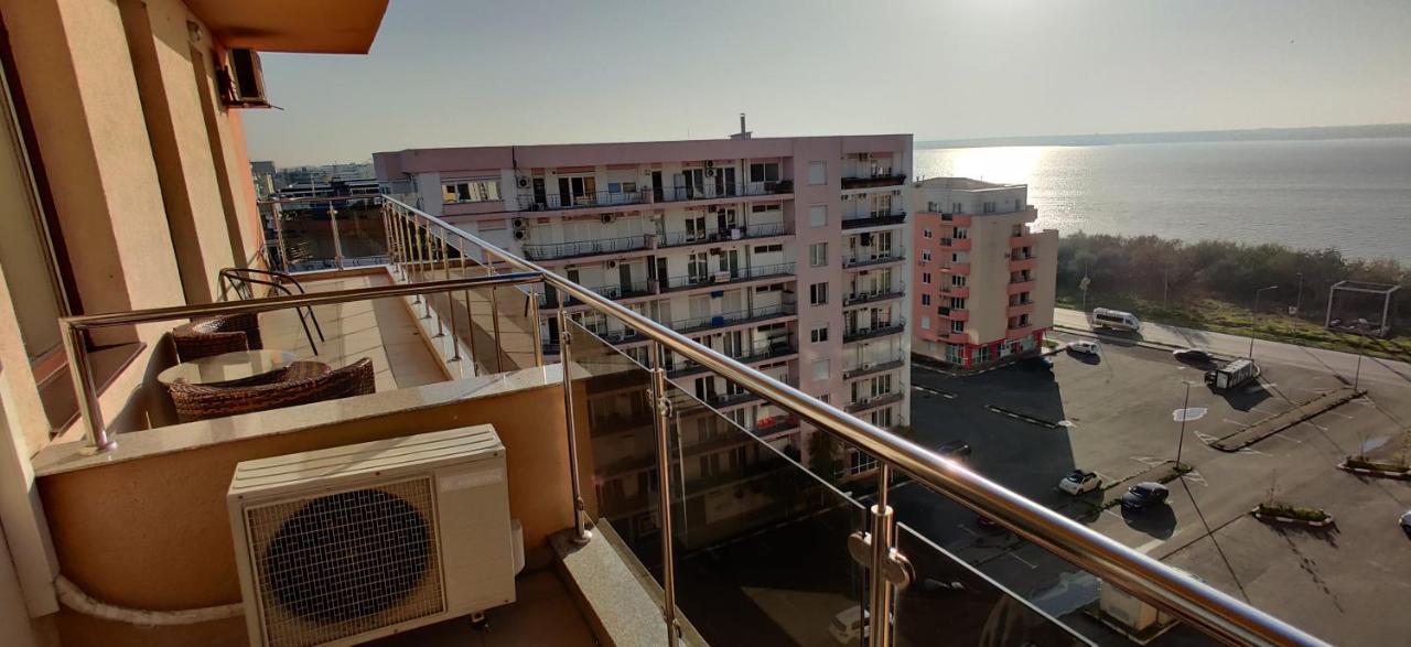 Nor Apartments Summerland Mamaia Kültér fotó