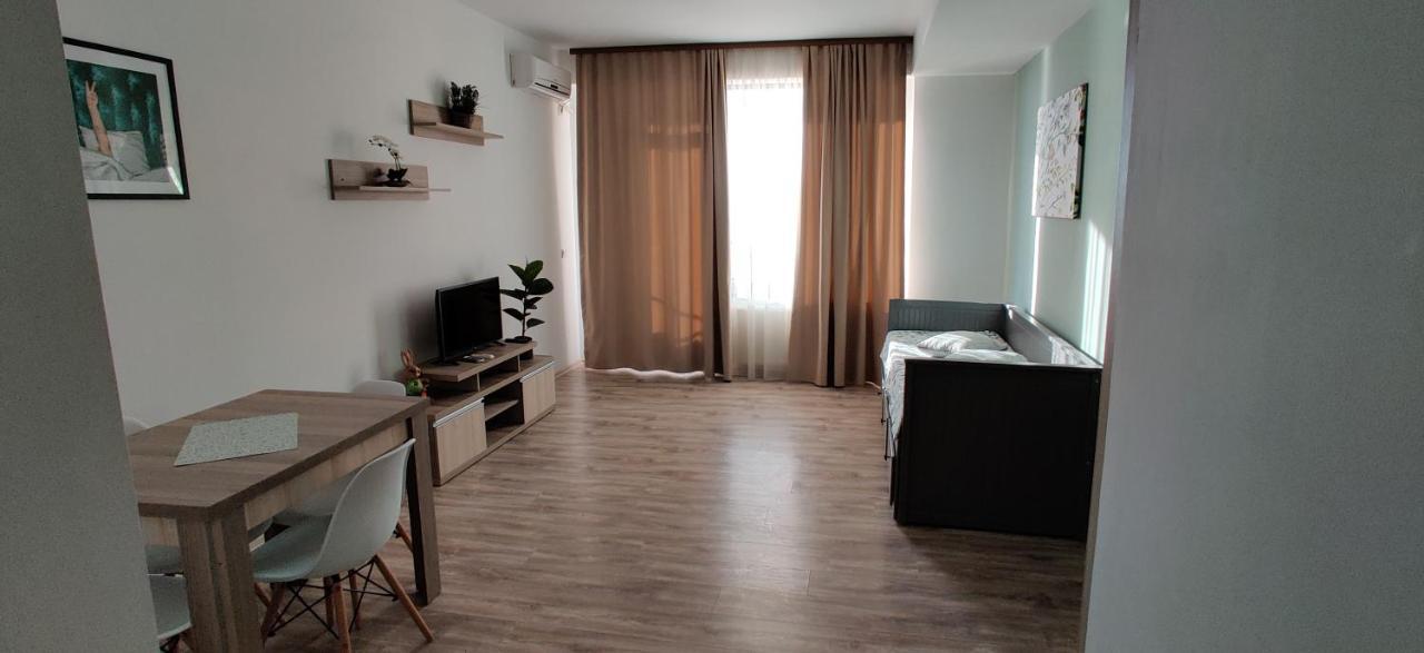 Nor Apartments Summerland Mamaia Kültér fotó