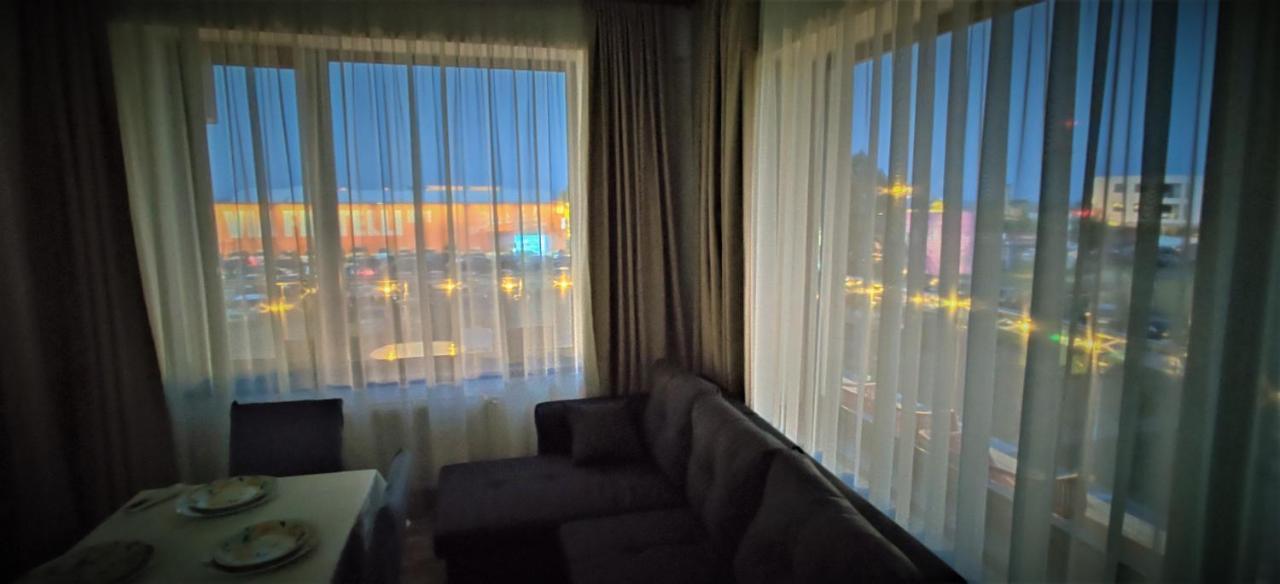 Nor Apartments Summerland Mamaia Kültér fotó